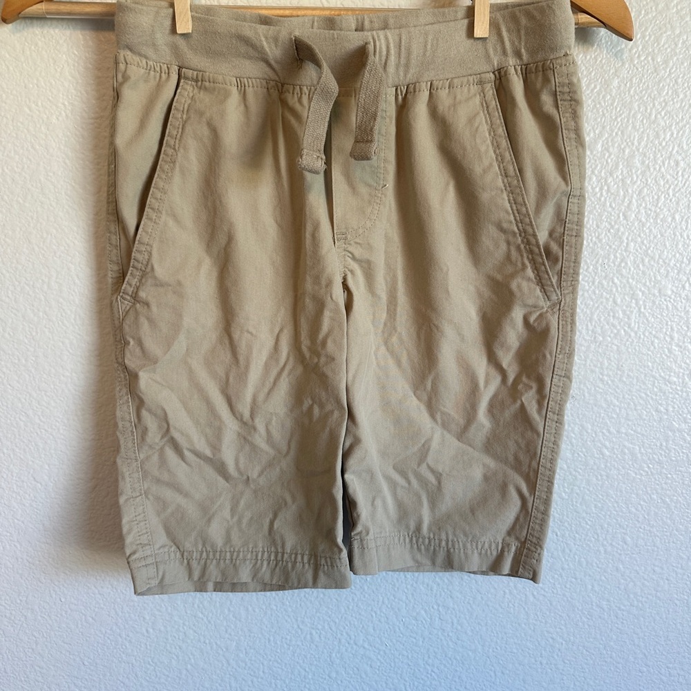 Izod Tan Flat Front Shorts Casual Style